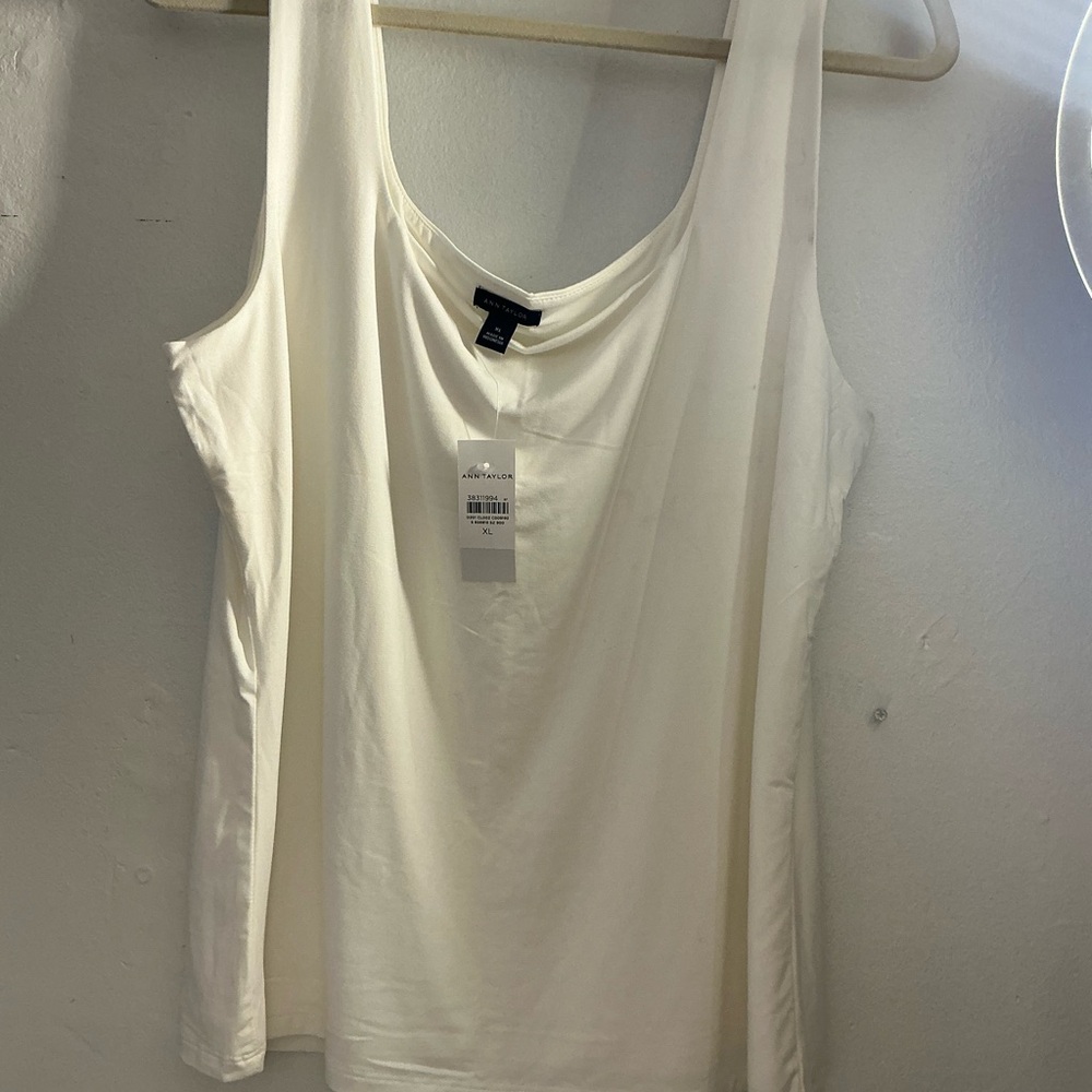 Ann Taylor white Crewneck Tee size XL - Picture 2 of 16